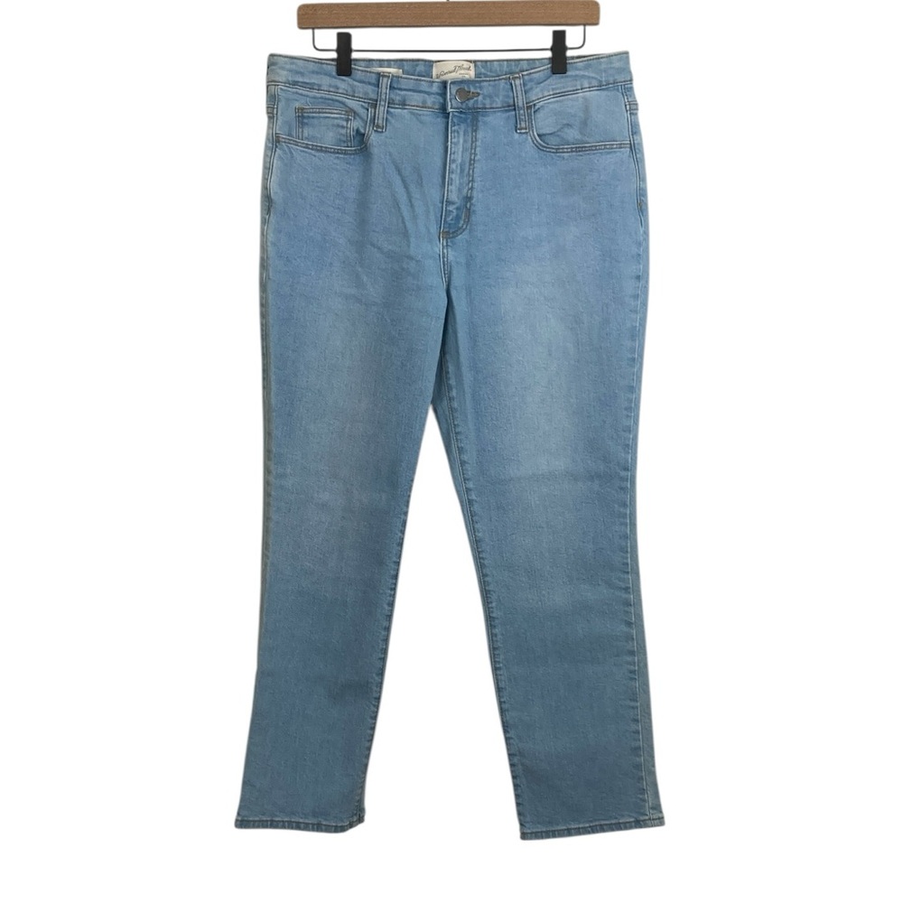 NEW Universal Thread  High Rise Strait Denim Jeans, Size 12